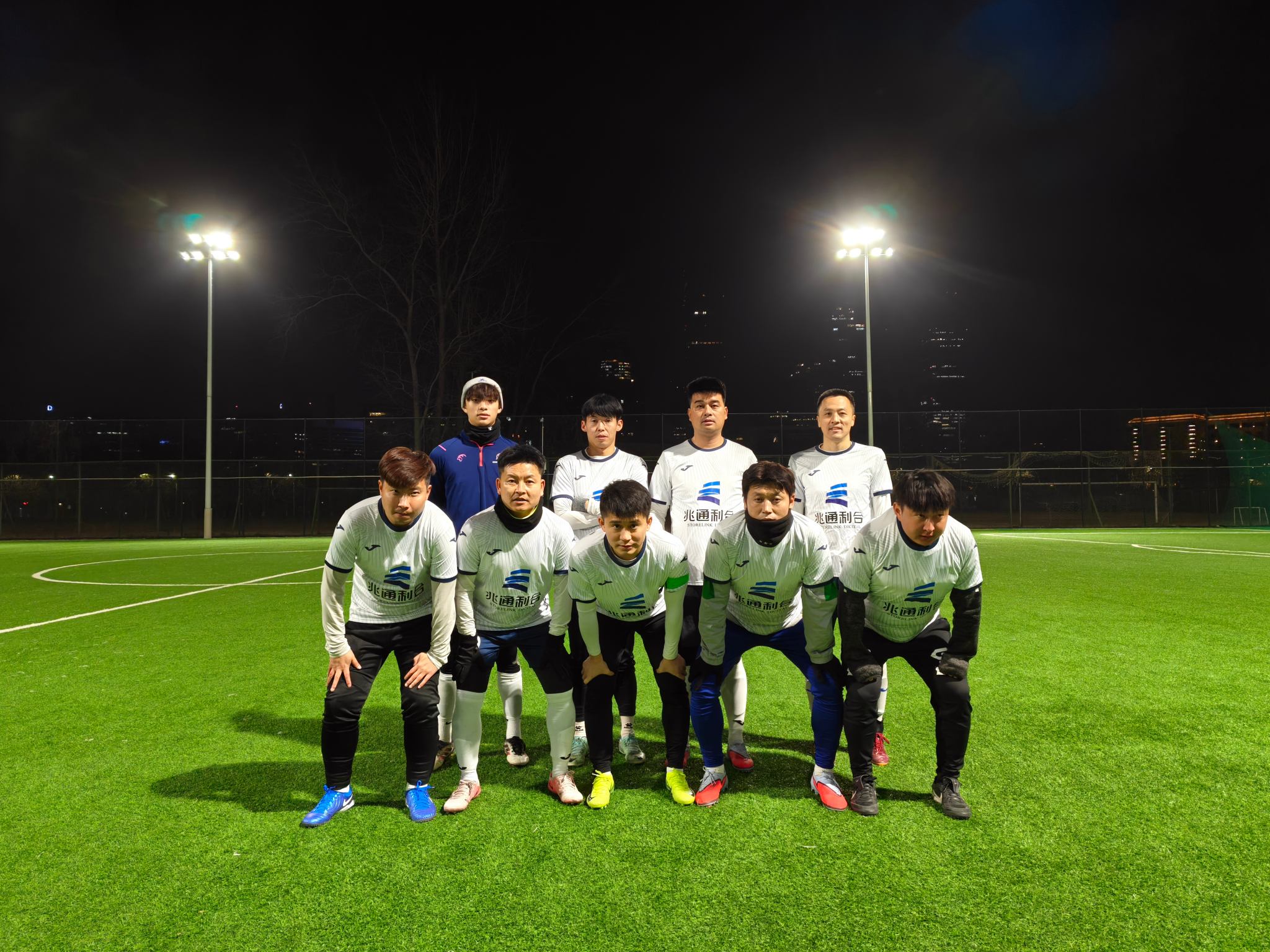 知象光电(永恒联)3：1兆通利合